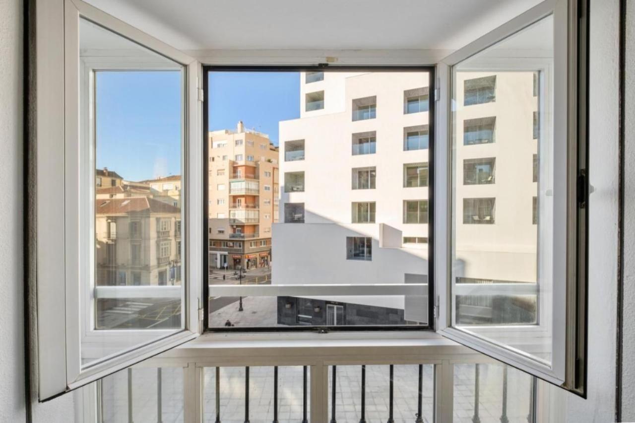 Appartement Amplio Piso En Atarazanas à Málaga Extérieur photo